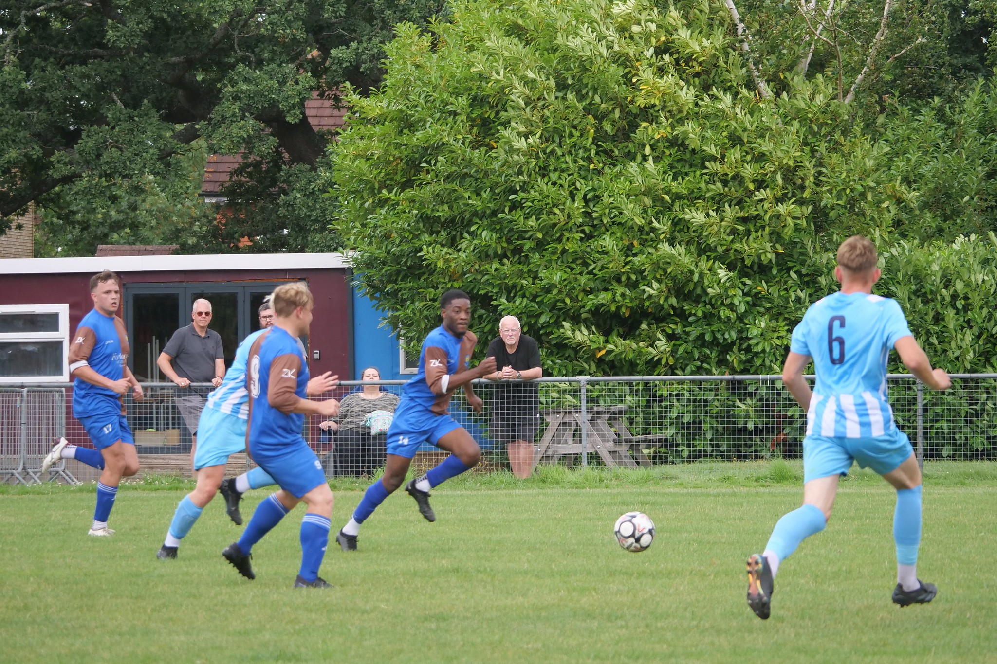 Photo Gallery – Reigate Priory vs Worthing Utd