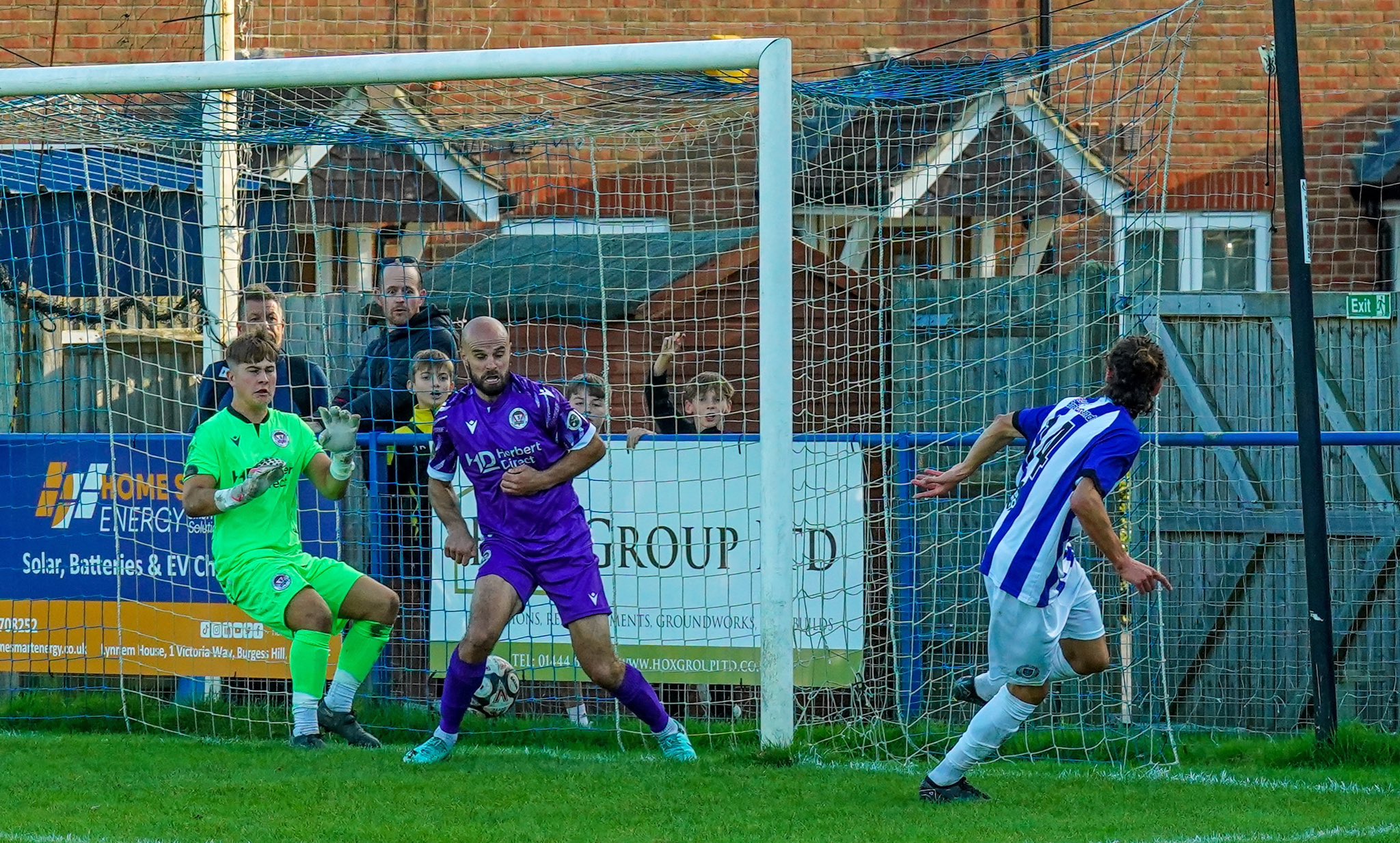 Picture Gallery – Haywards Heath vs Horsham YMCA