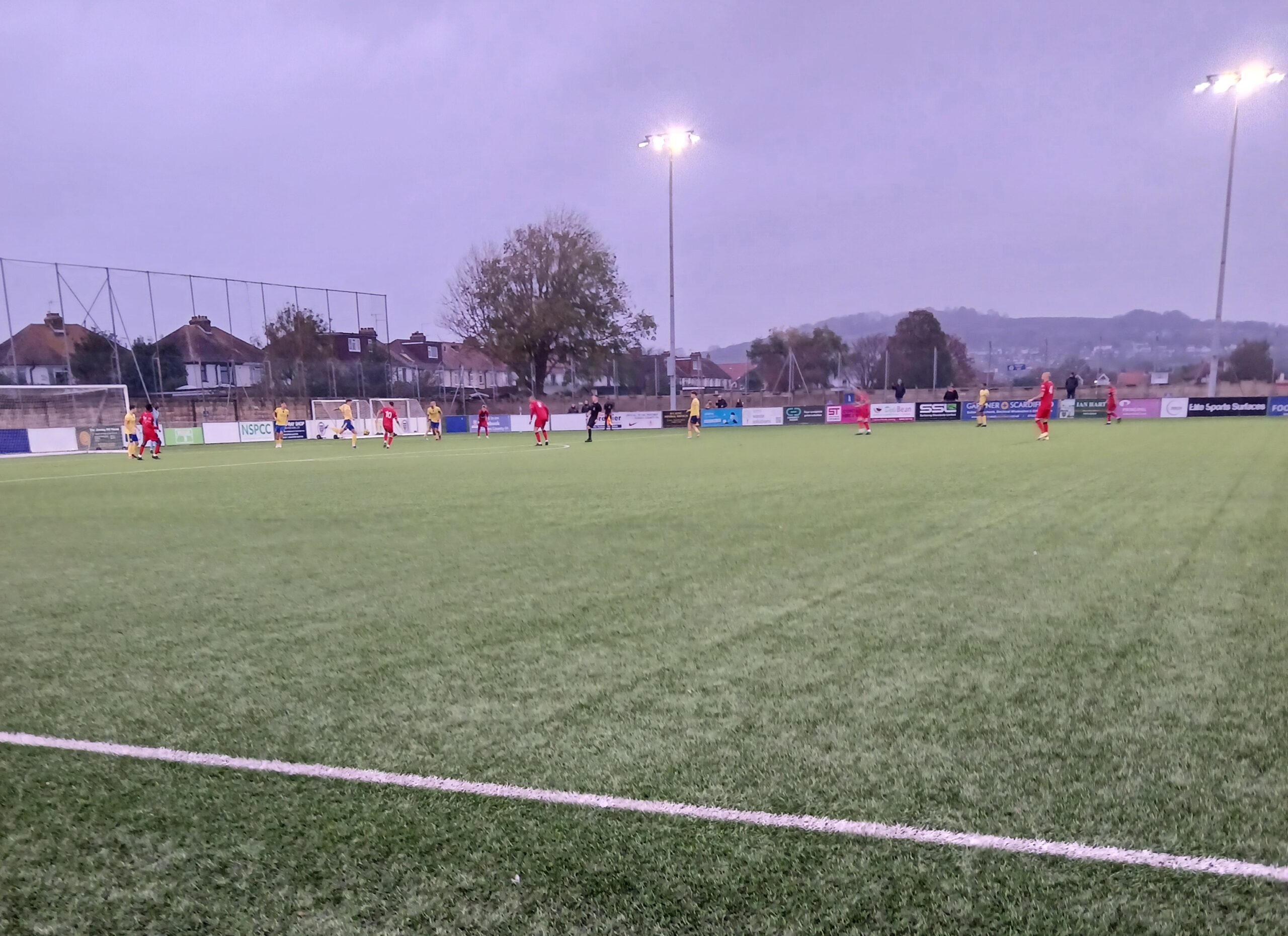 Lancing 2-1 Ashford Utd