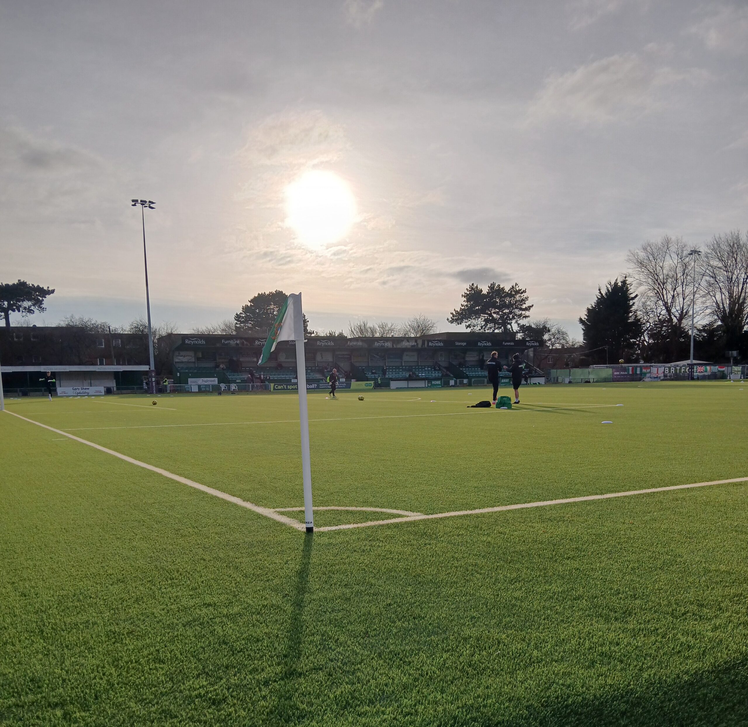 Golds Take New Year Derby Points